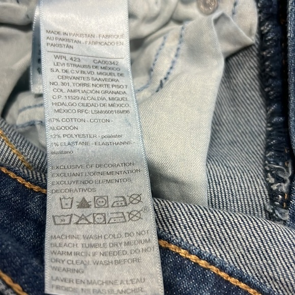 Levi’s Jean Boyfriend Cuffed Ankle Mid-rise Stretchy Signature Roll Slim Vintage - Picture 13 of 14